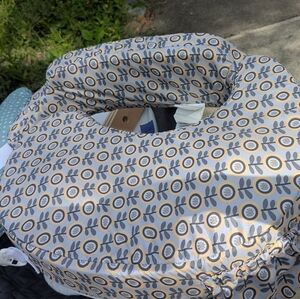 My Breastfriend Nursing Pillow